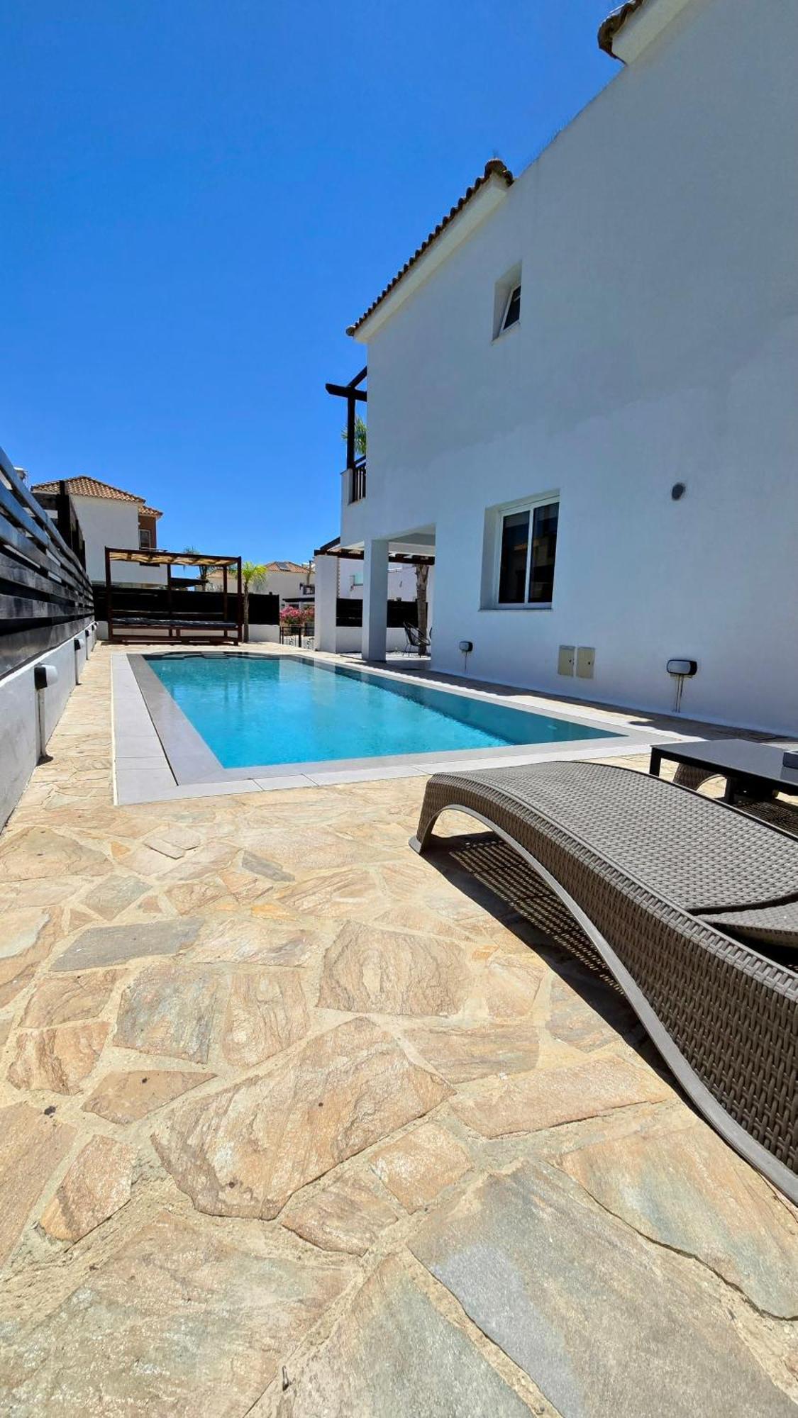 Sweet Destiny Villa With Private Pool 圣纳帕 外观 照片